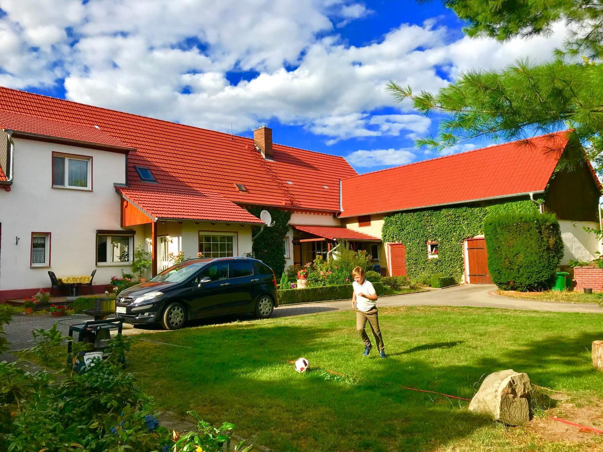 Top-Moderne Ferienwohnung Und Apartments Auf Frueherem Wunderschoenen Bauernhof Im Elbe-Elster-Kreis In Brandenburg Bei Herzberg-Elster, Schoenewalde, Holzdorf Extérieur photo